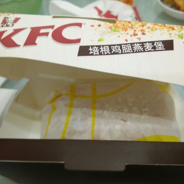 培根鸡腿燕麦堡