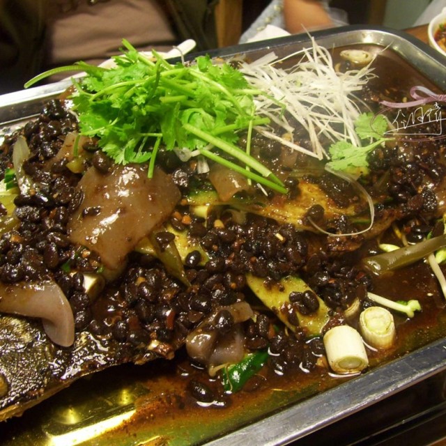 豆豉味烤鲶鱼