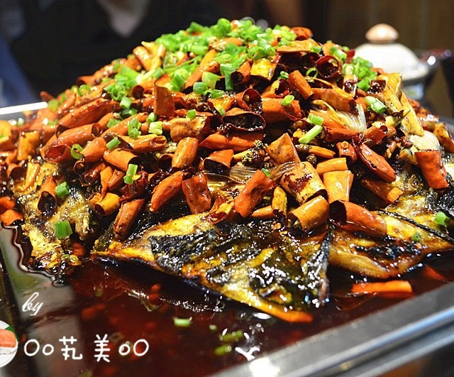 剁椒味海鲈鱼