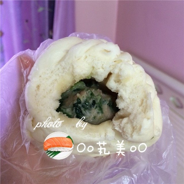 荠菜肉包