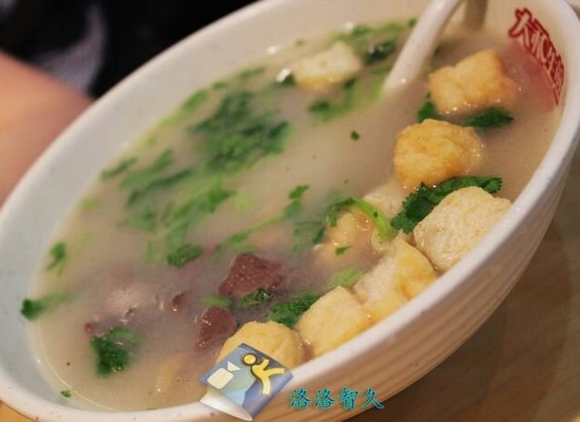 油豆腐粉丝汤