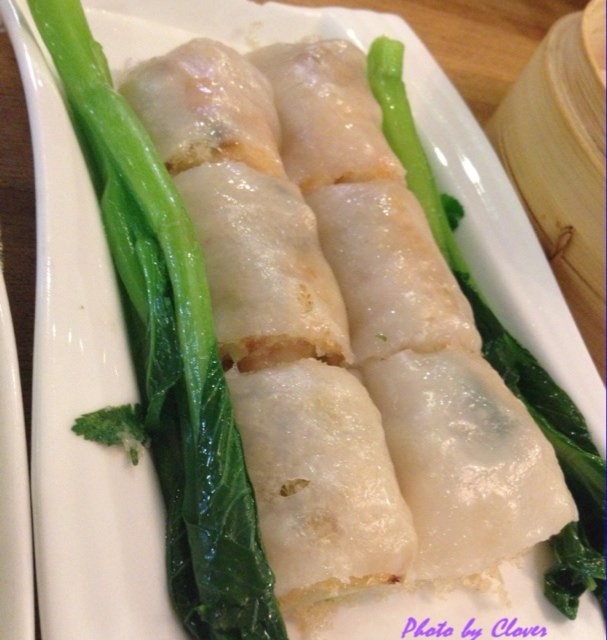 驰名脆皮鲜虾肠