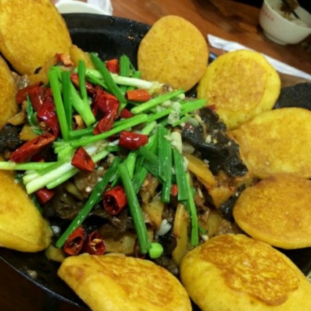 小黄鱼贴饼子