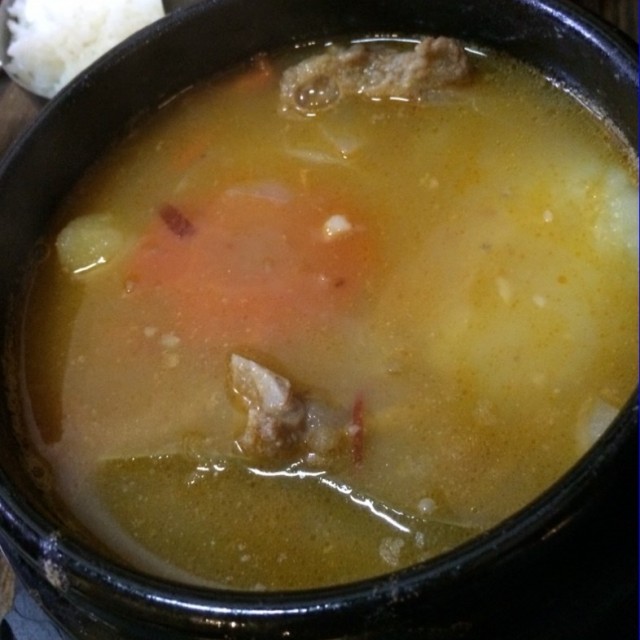 土豆排骨汤