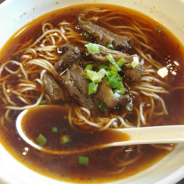 大王红烧牛肉面