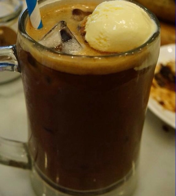 冰激凌鸳鸯奶茶