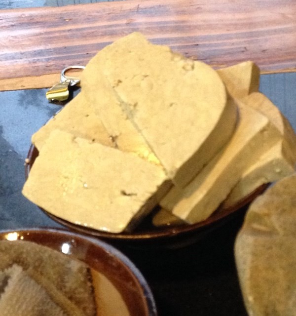 黑豆腐