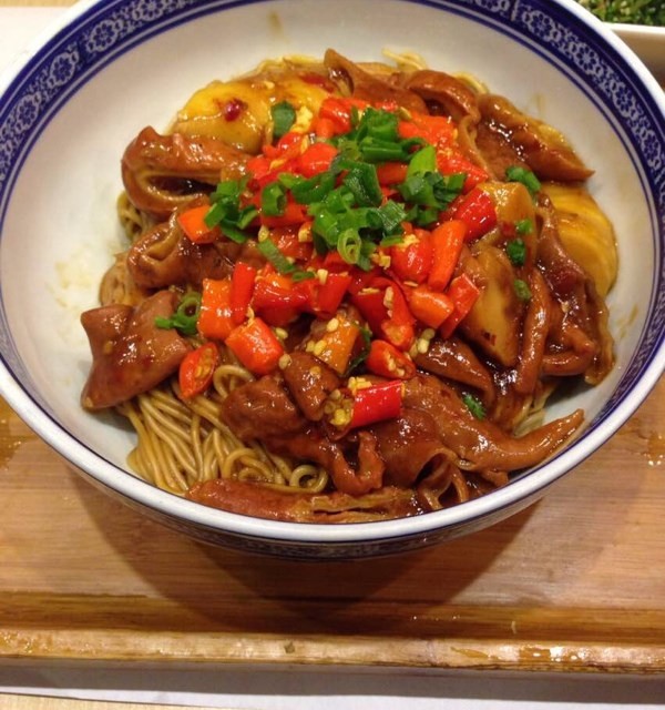 剁椒大肠面