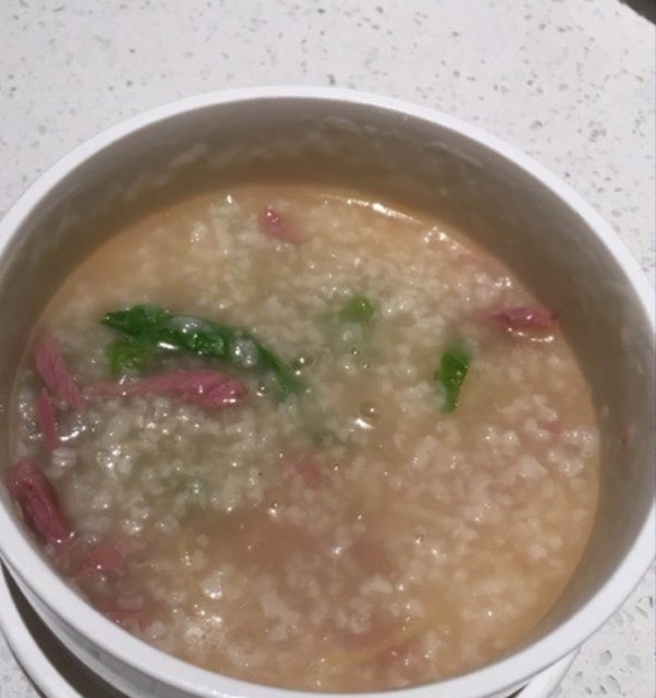 生菜丝牛肉粥