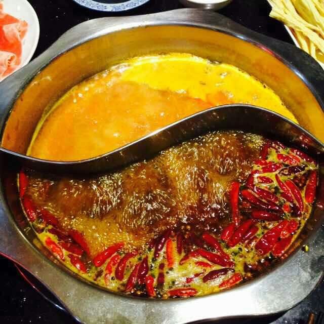 麻辣鸳鸯锅底