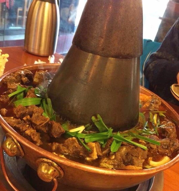 特色羊蝎子大锅