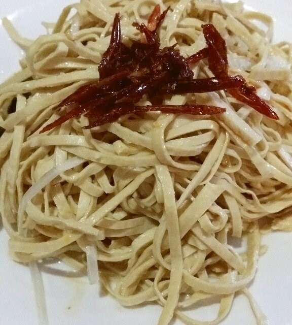 香菜拌云丝