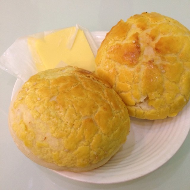 酥皮菠萝油