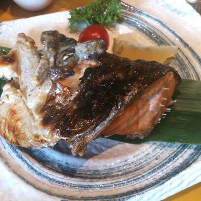 烤三文鱼头