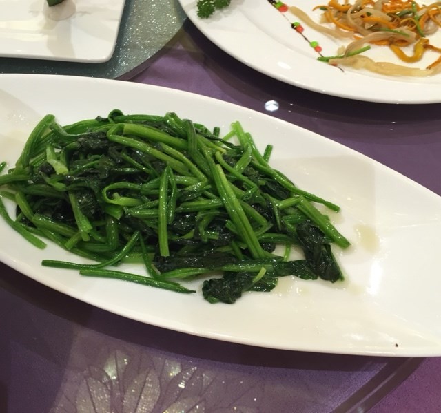 清炒菠菜