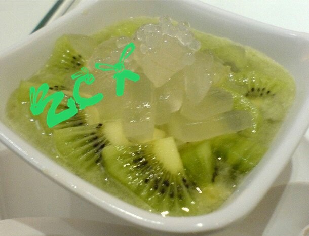 奇异果芦荟粒粒捞