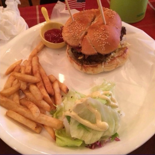 牛肉汉堡