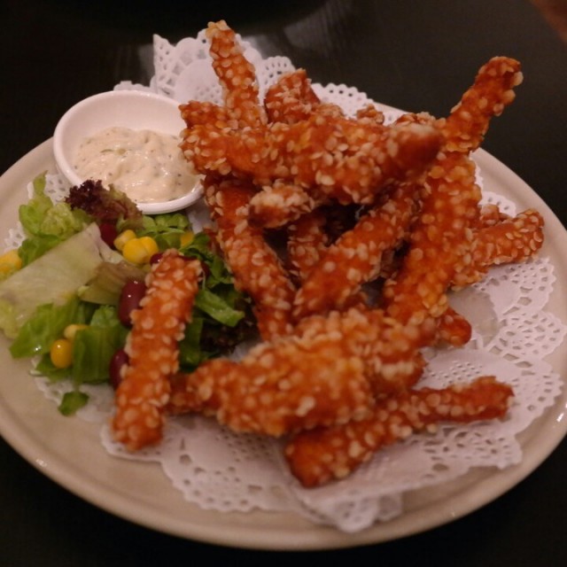 香脆雪花鸡柳配它它汁