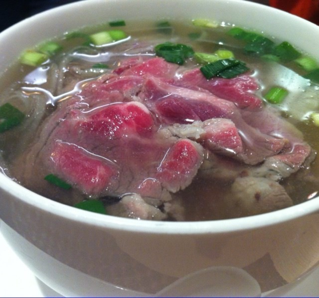 生牛肉河粉