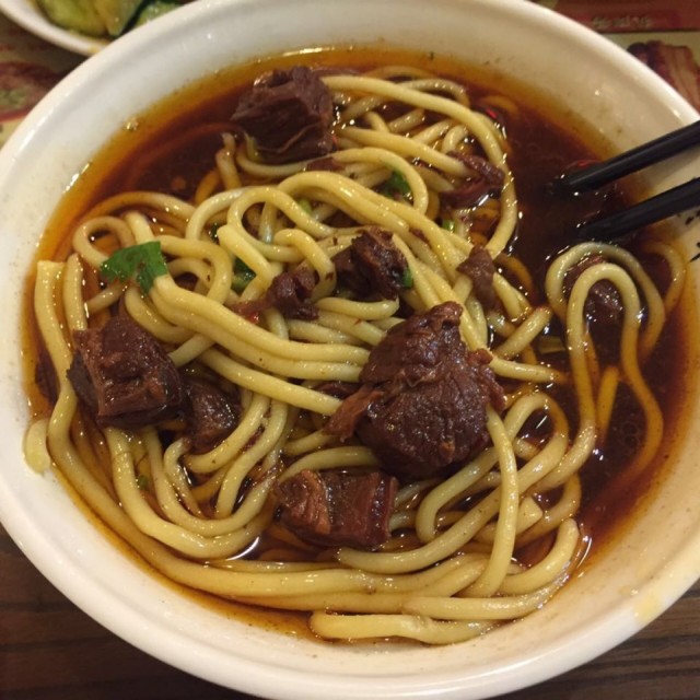 小炖肉面