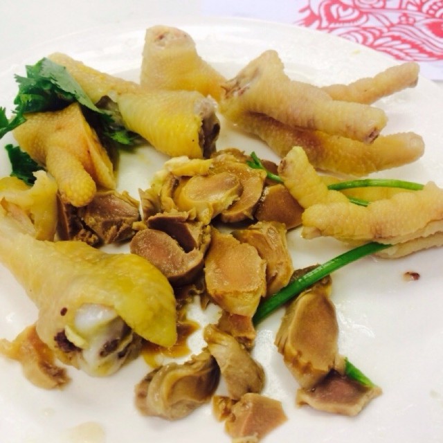 鸡脚，鸡胗