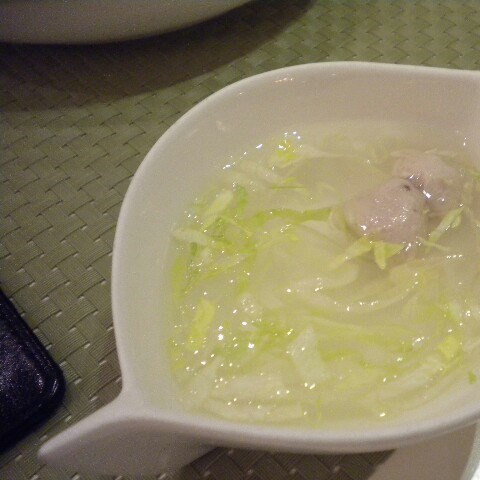 蔬菜肉丸汤