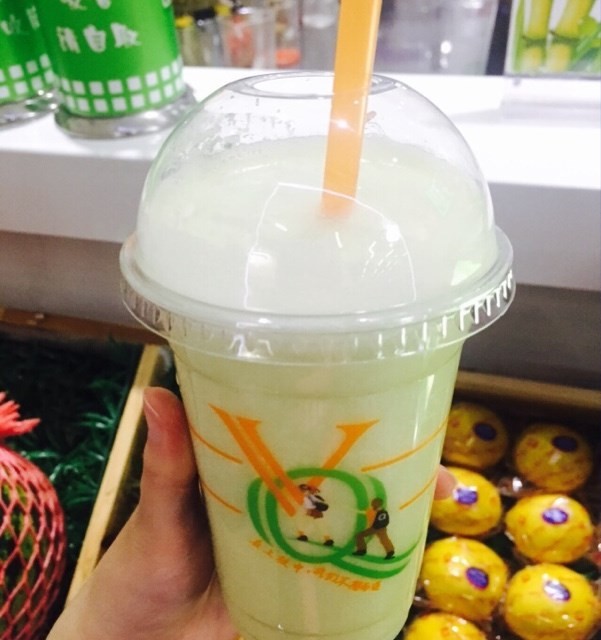 牛油果梨