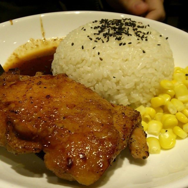 新奥尔良烤鸡腿饭