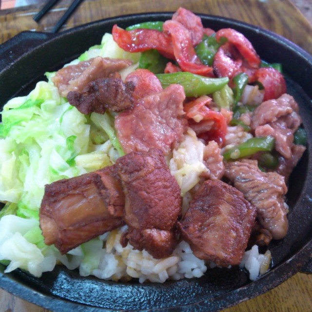排骨煲仔饭