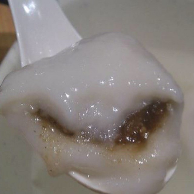 黑洋酥汤圆
