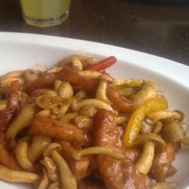 菌菇鸡肉条