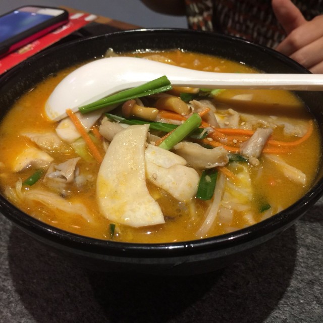 蔬菜菌菇味增拉面