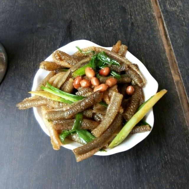 凉拌鱼皮