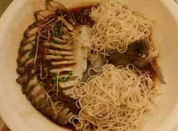 清蒸豉汁盘龙鳝