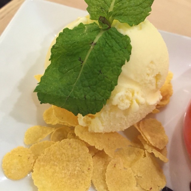 香草麦片冰激凌