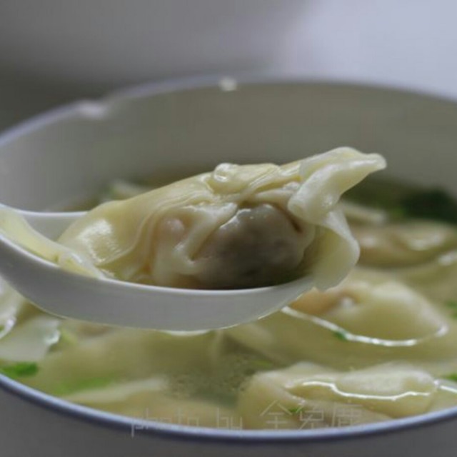 虾肉馄饨