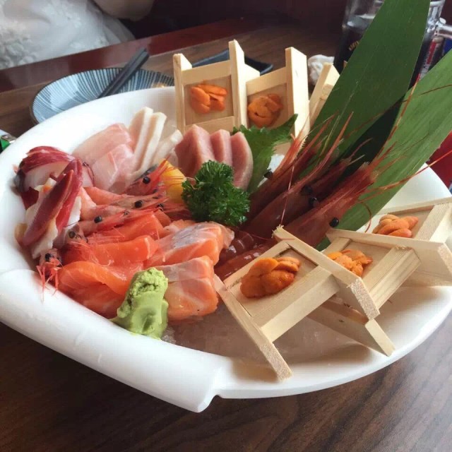 刺身拼盘