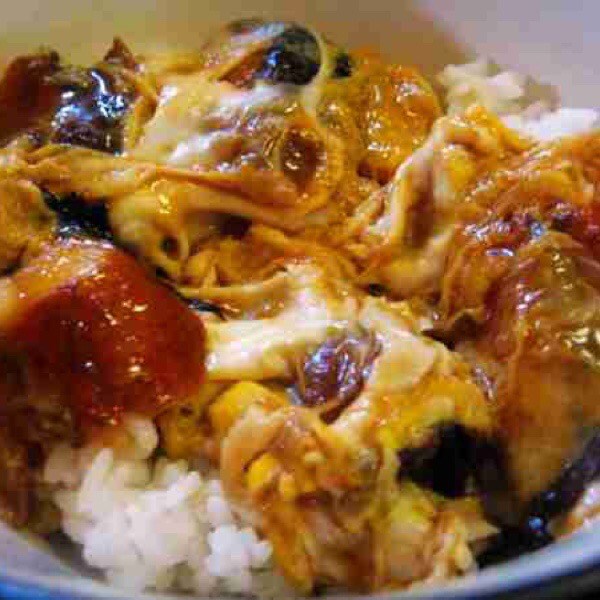 鸡蛋鳗鱼盖饭