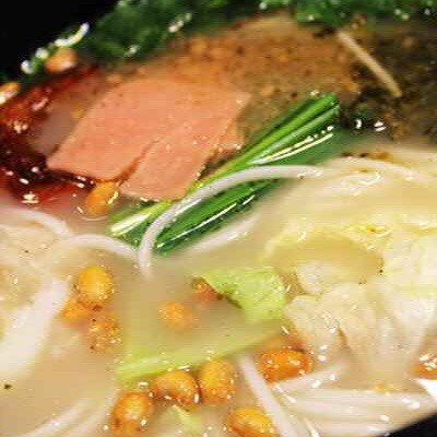 过桥罐罐米线