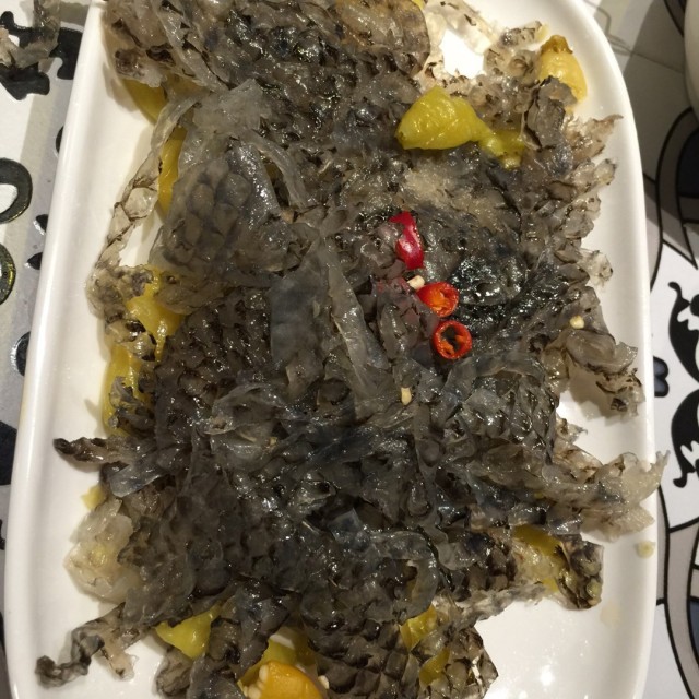 凉拌鱼皮