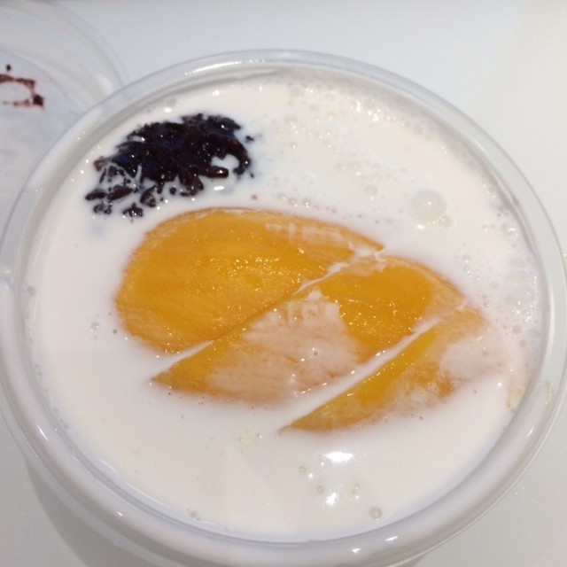 芒果白雪黑糯米