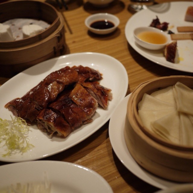 广式片皮鸭