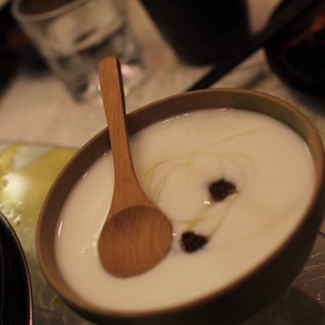 酸奶