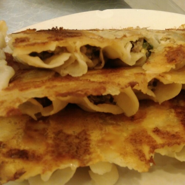 三鲜锅贴