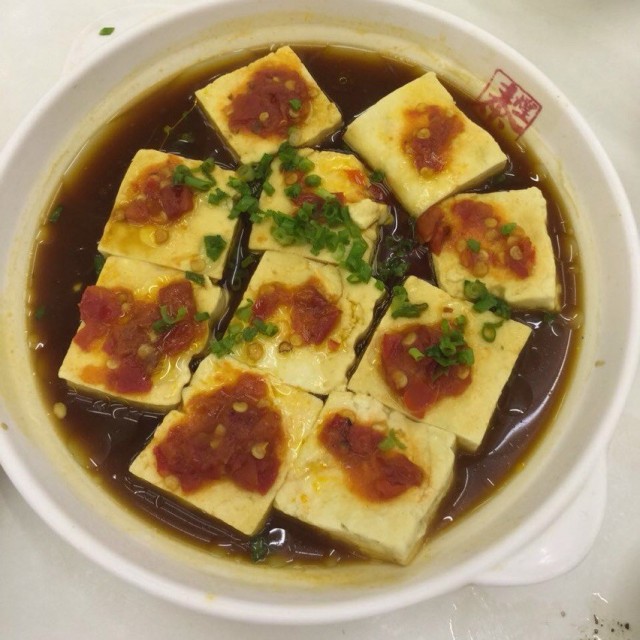 剁椒臭豆腐