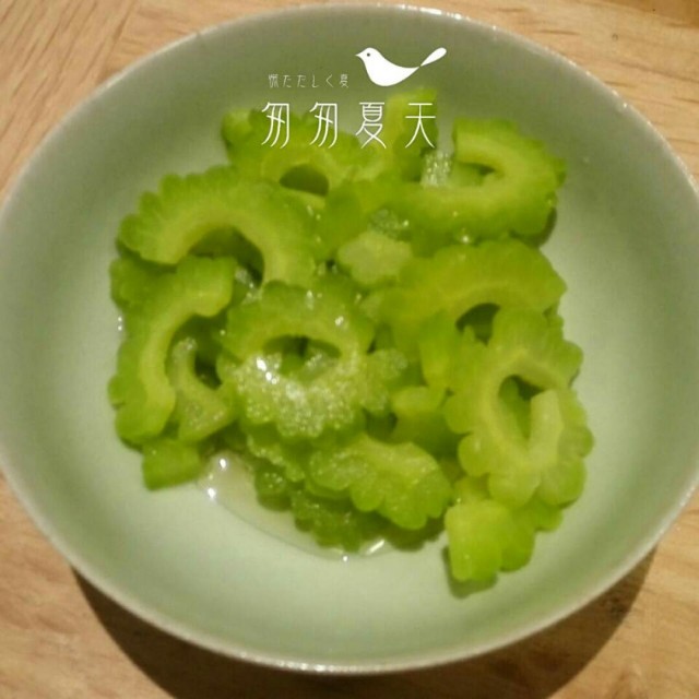 葱油苦瓜