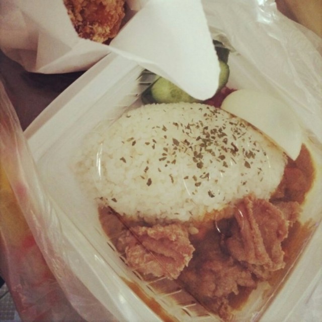 和风咖喱鸡块饭