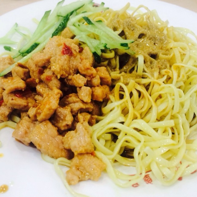 辣肉冷面