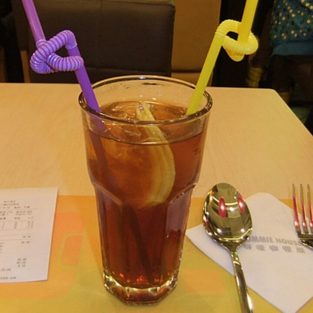 柠檬冰红茶