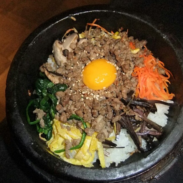 石锅拌饭
